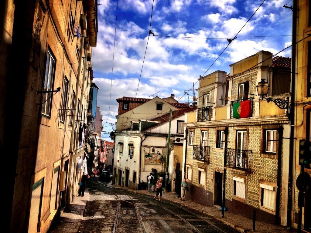 Duplex Alfama Apartment Lisbon Luaran gambar