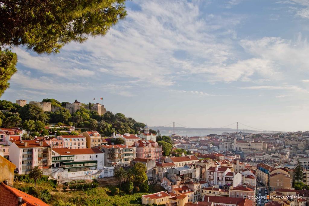 Duplex Alfama Apartment Lisbon Luaran gambar